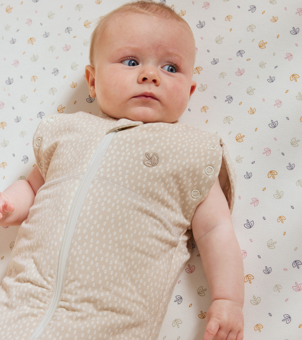 Grow Kindly - Swaddle Sleeping Bag 2.5 TOG