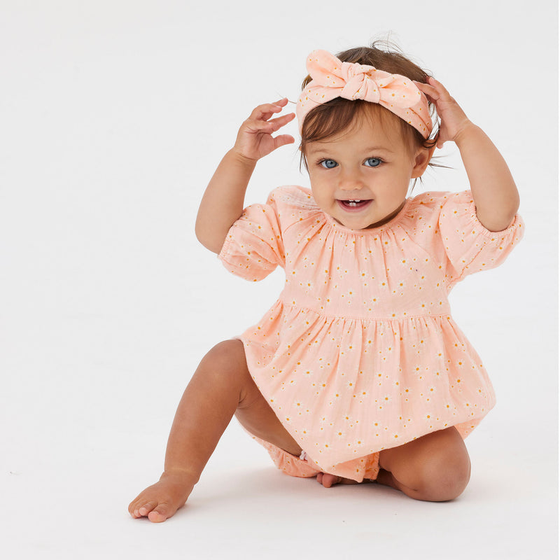 Woven Headband - Daisy Charm