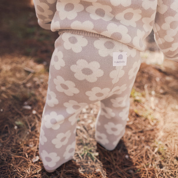 Jacquard Knit Flare Pants - Neutral Flower