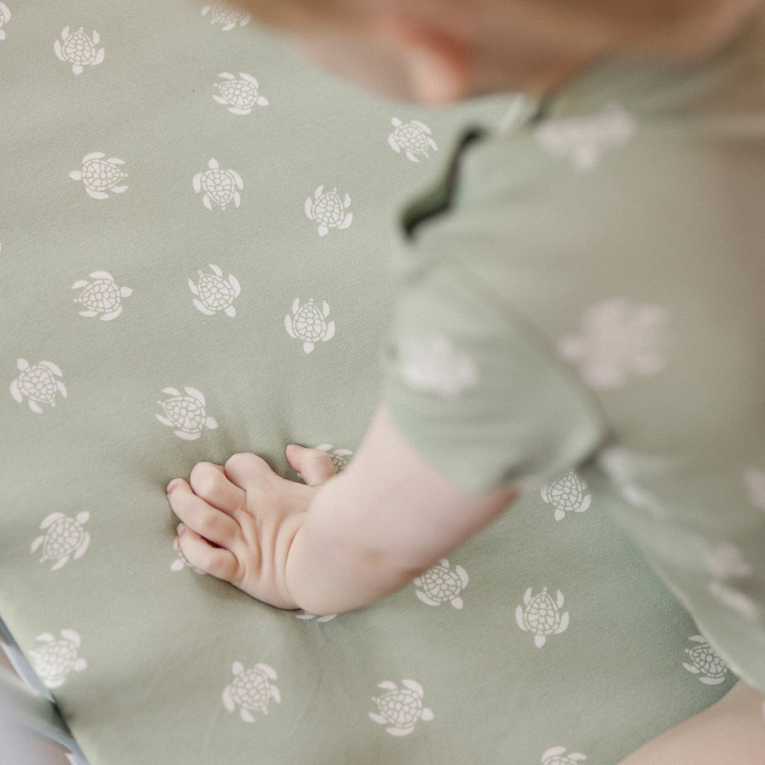 Fitted Cot Sheet - Turtle