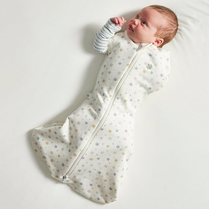 Swaddle Sleeping Bag 1.0 TOG - Rainbow Dreaming