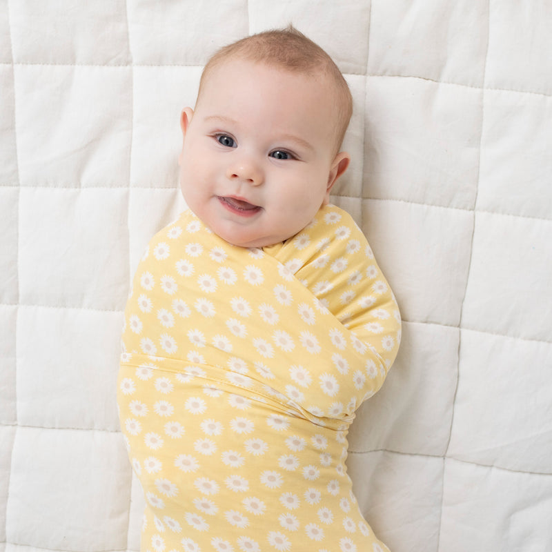Large Stretchy Swaddle - Seaside Daisy