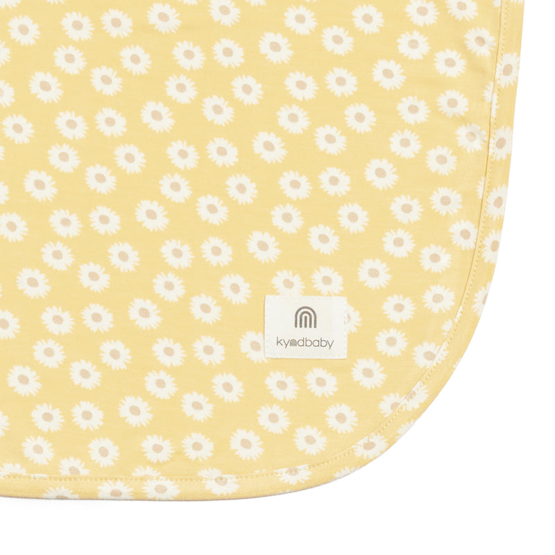 Large Stretchy Swaddle - Seaside Daisy